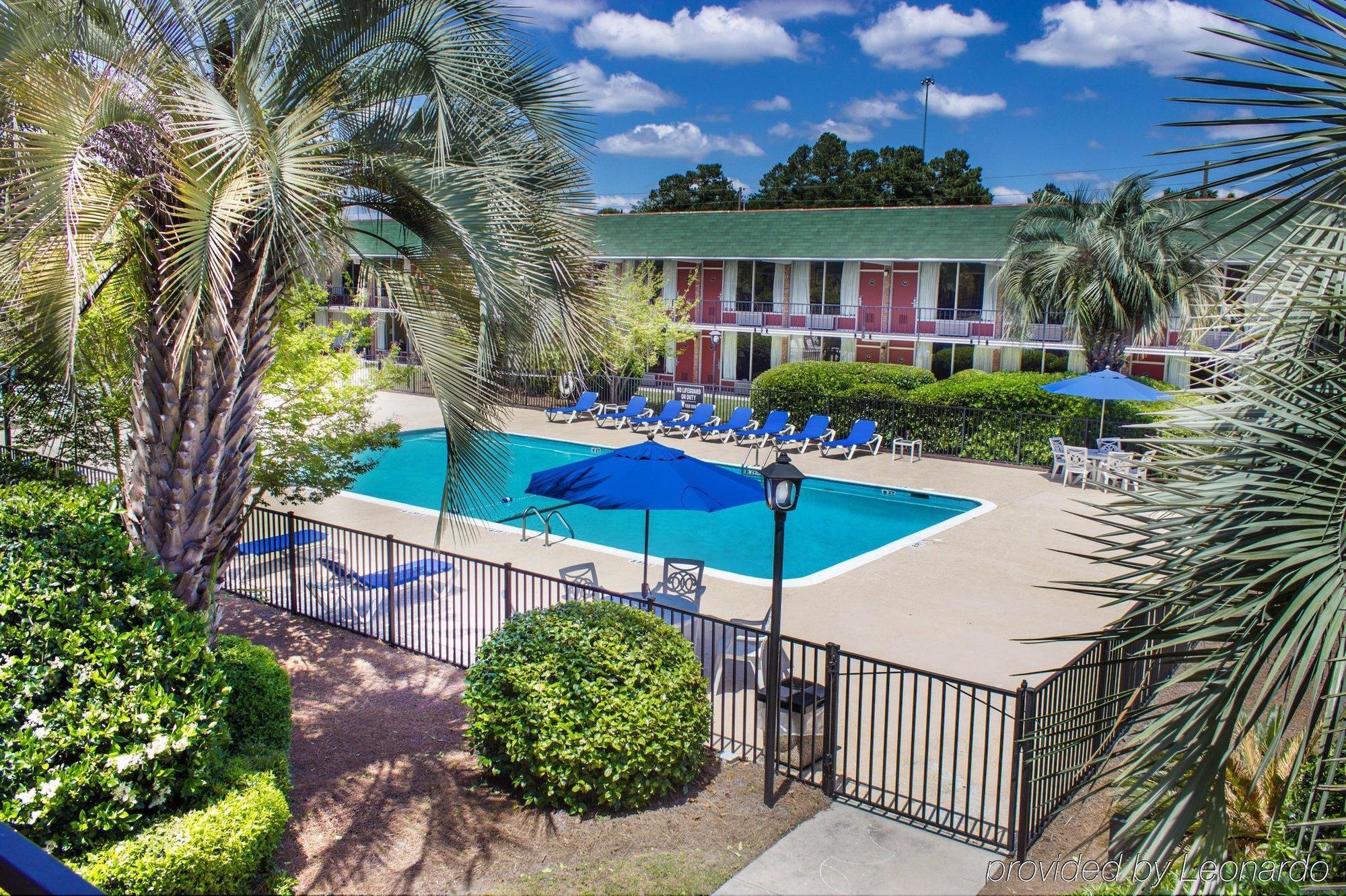 North Charleston Inn Bagian luar foto