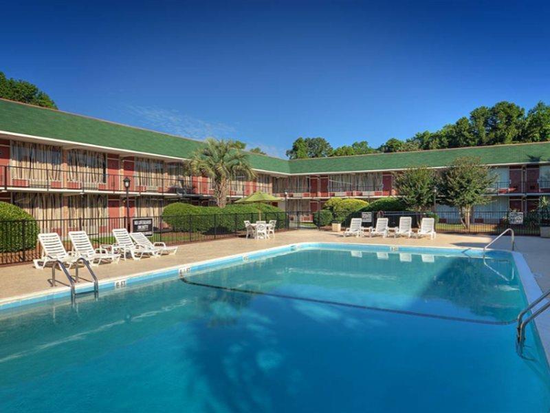 North Charleston Inn Bagian luar foto