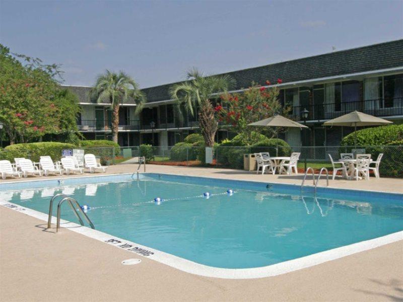 North Charleston Inn Bagian luar foto