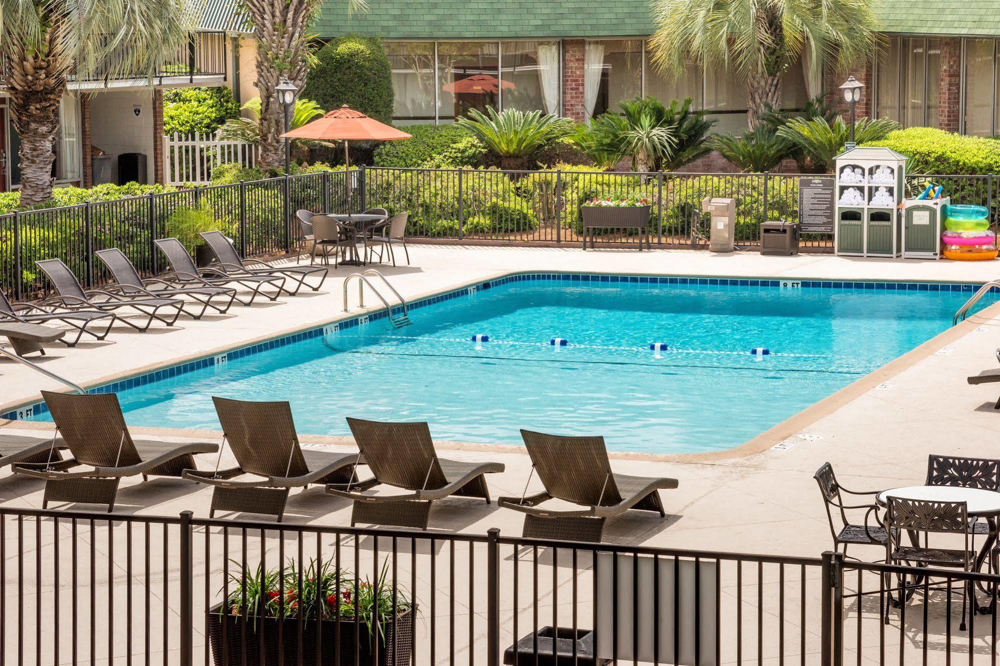 North Charleston Inn Bagian luar foto