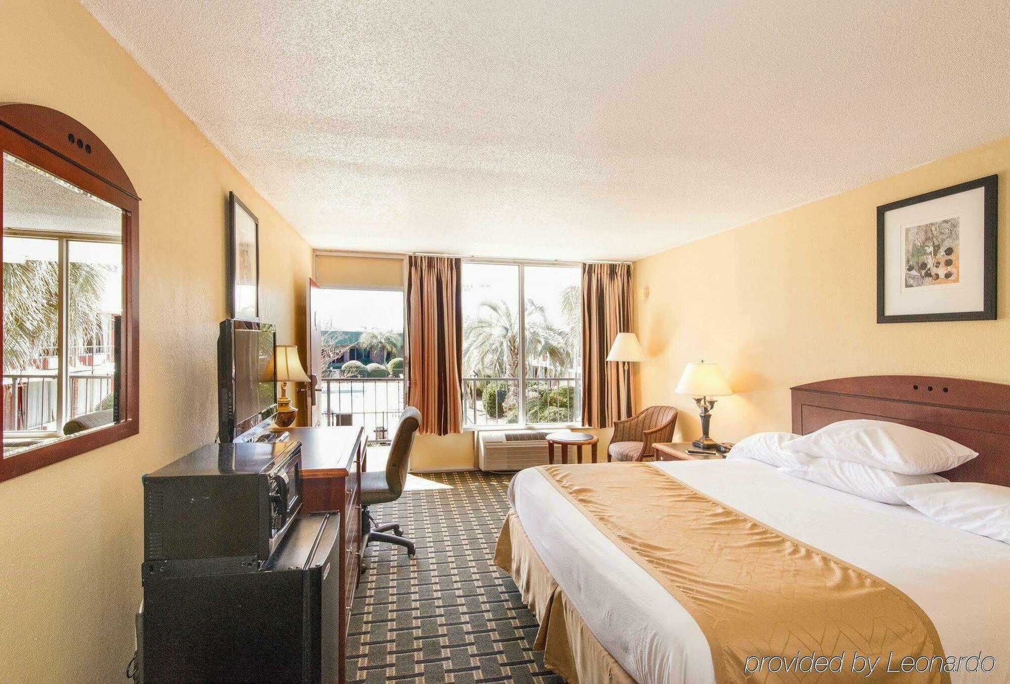 North Charleston Inn Bagian luar foto